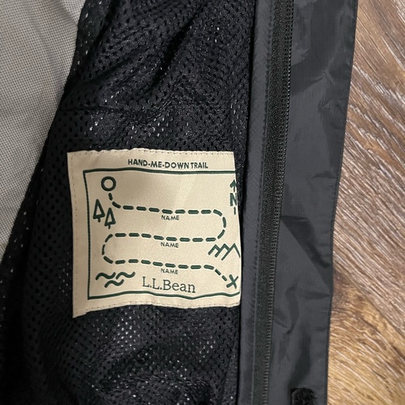LL Bean Boys Size 8 Jacket - Picture 7 of 11